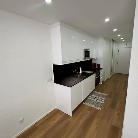 Torre Pool View Apartment *